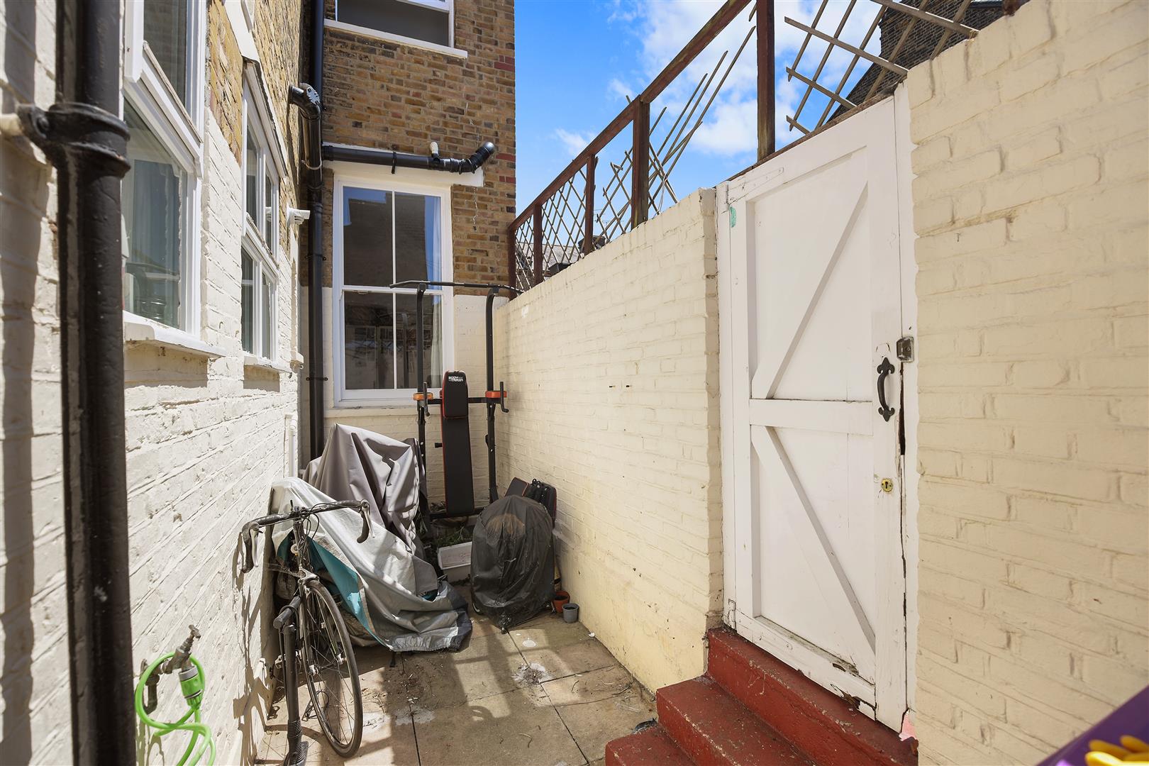 Senrab Street, Stepney